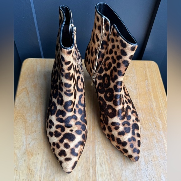 Taryn Rose Leopard Print Ankle Booties - Picture 2 of 12